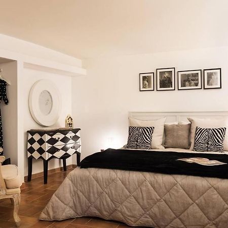 Lovely Colosseum Loft Apartment Rome Exterior photo